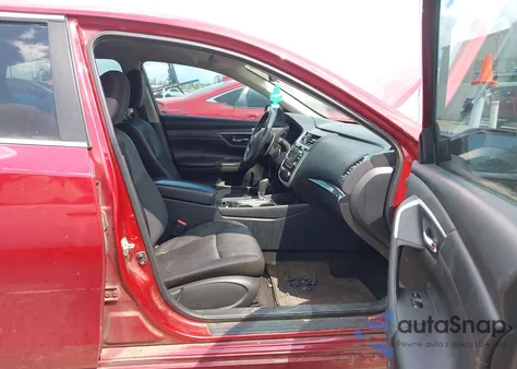 2018 Nissan Altima 2.5 Sr из США, поврежденный, VIN 1N4AL3AP9JC108275